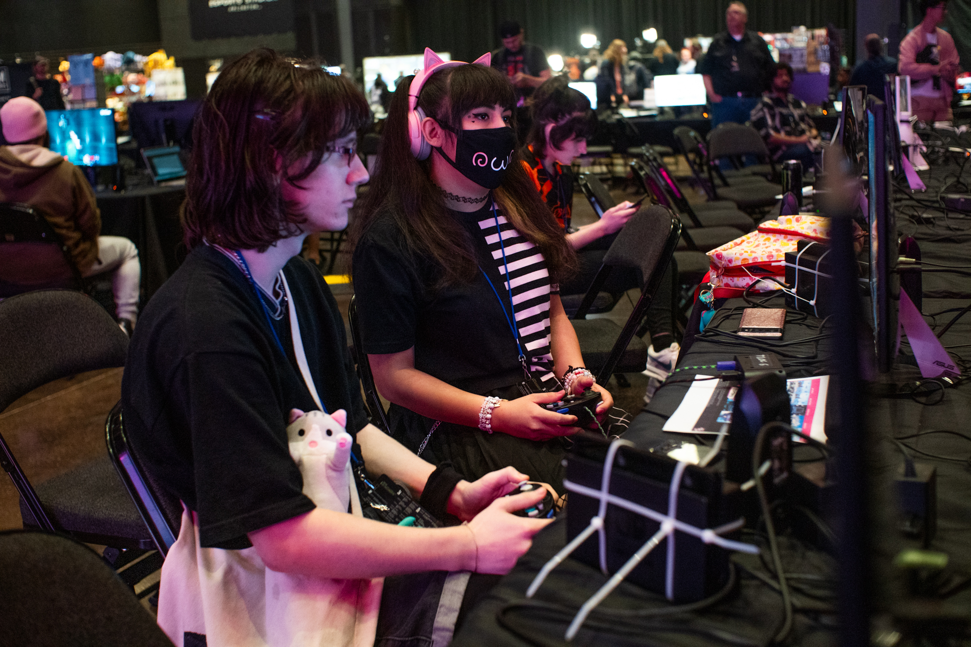 Women/non-binary players playing Super Smash Bros. Ultimate at Low Tier City in Arlington, Texas. Photo Credit Rachel Olsen-Cooper