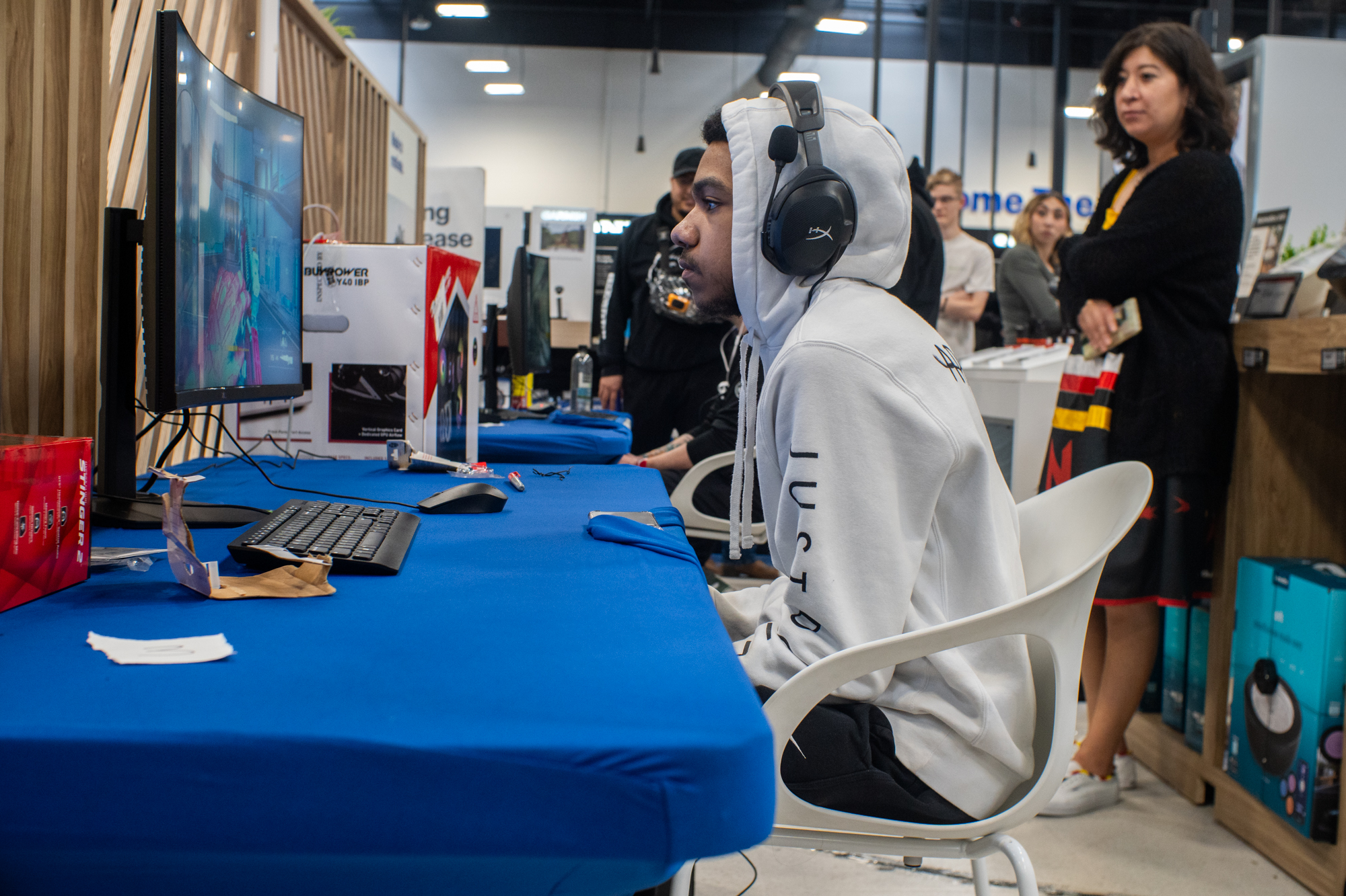 Gamers participating in the Native Gaming Halo pop-up event at Best Buy on 02/03/2024. Photo credit Rachel Olsen-Cooper